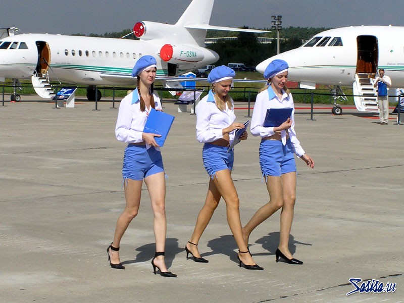 stewardess3.jpg
