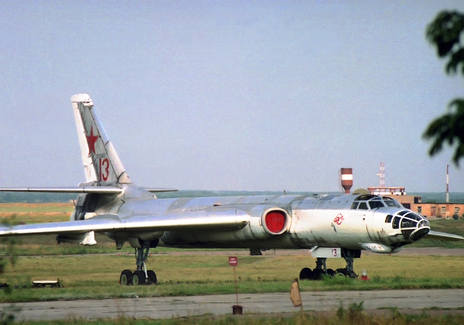 Tu-16.jpeg
